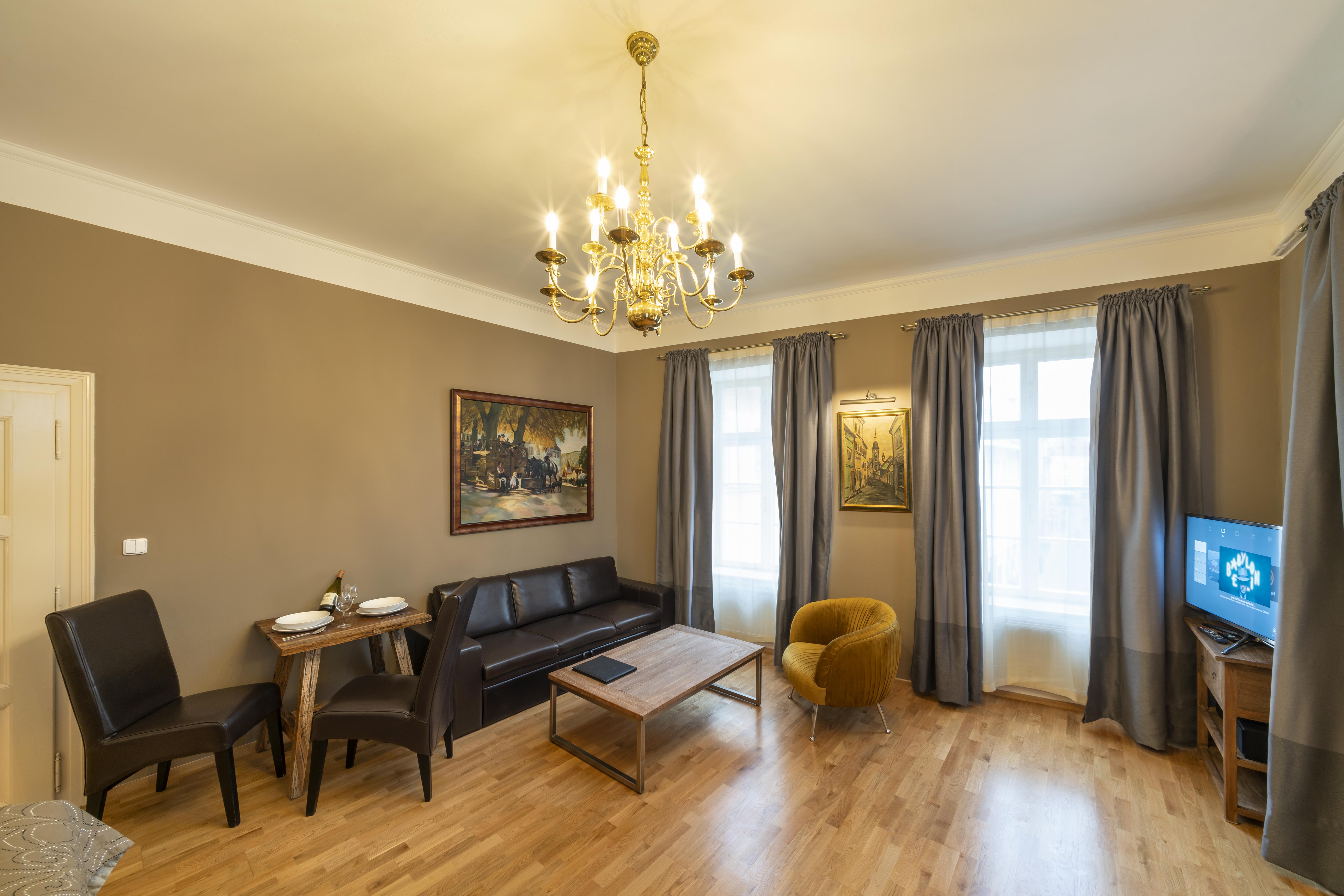 Old Town - Aparthotel Michalska Прага Экстерьер фото